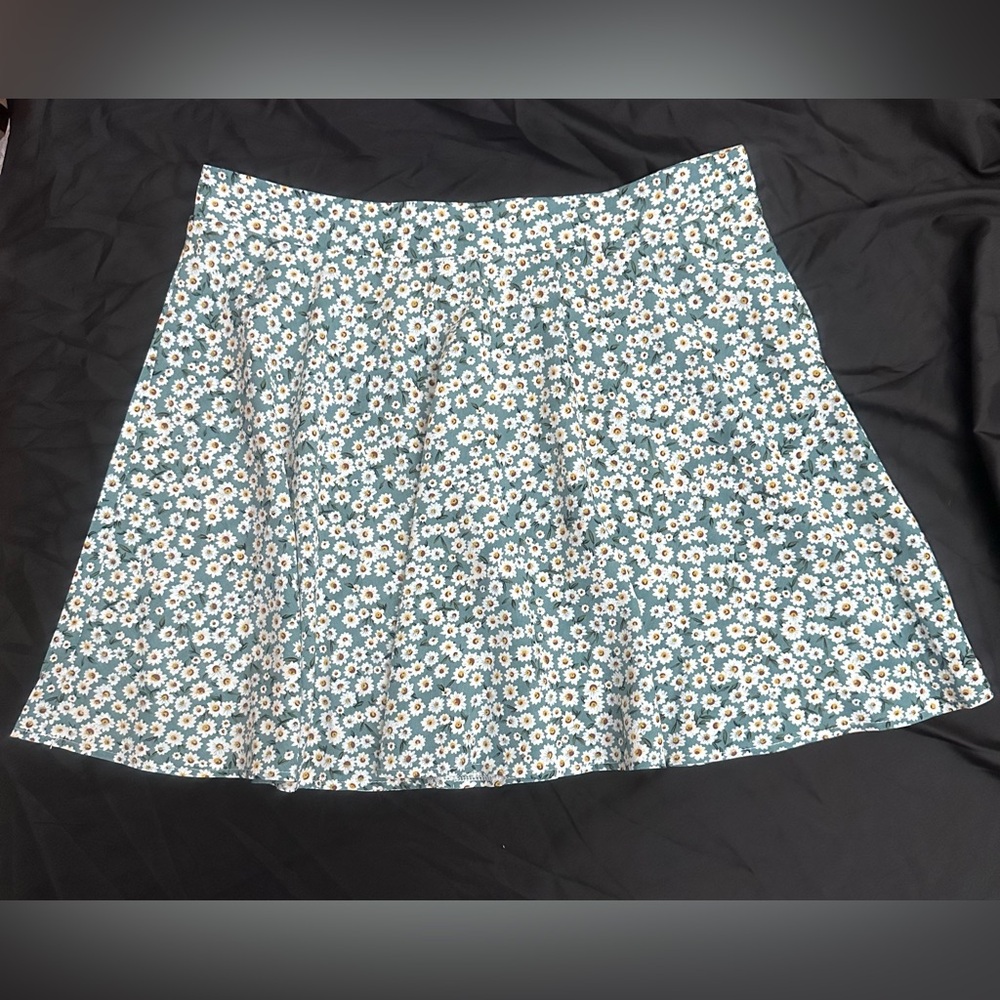 SHEIN Curve Teal Daisy Print Skater Skirt 0XL Floral Mini